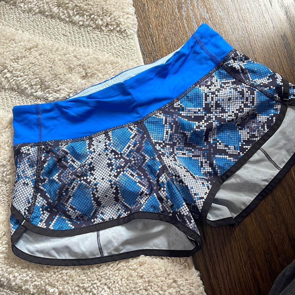 Lulu lemon shorts